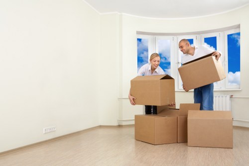Flexible storage unit options for moving and renovation needs